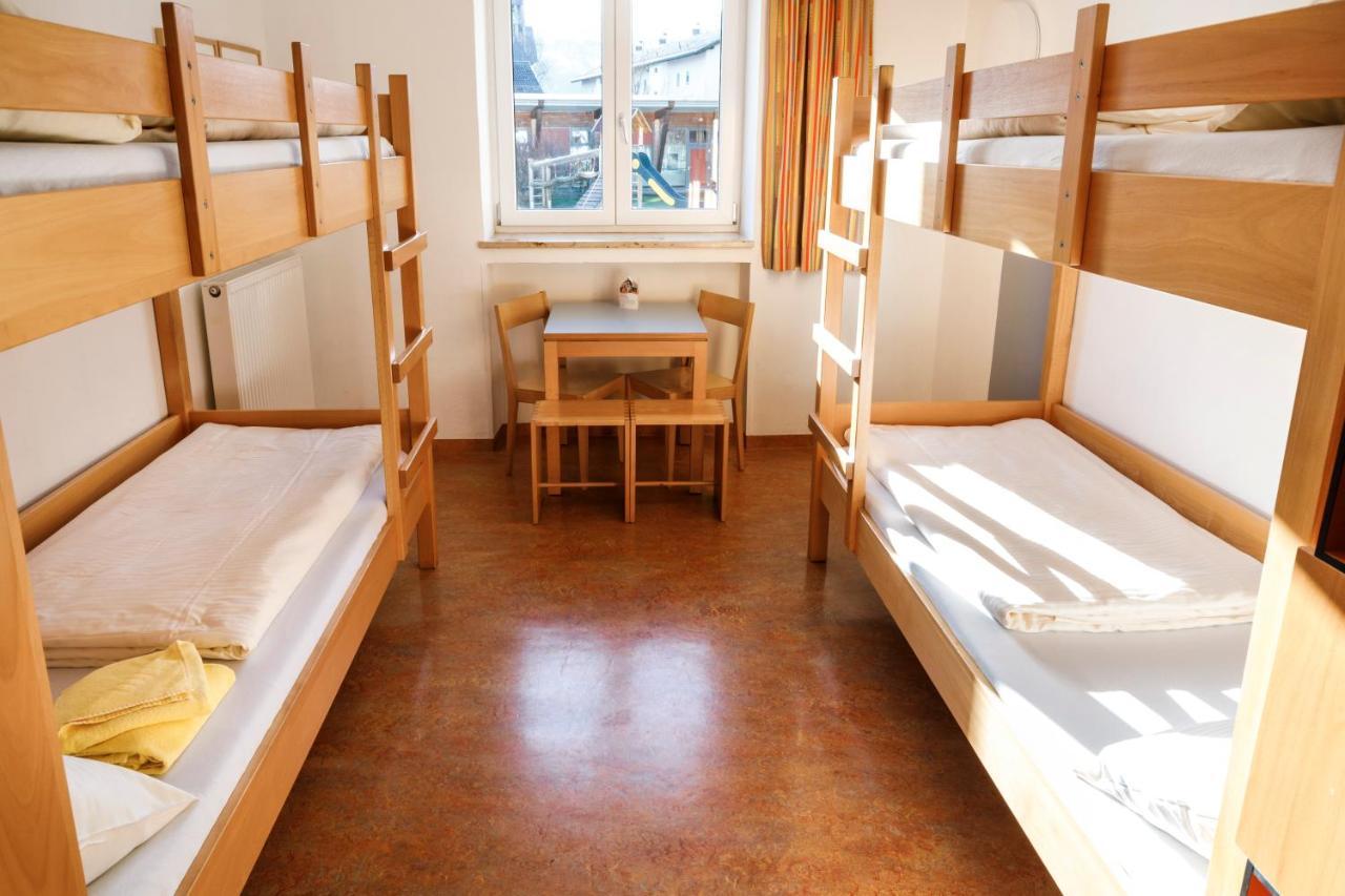 Jugendherberge Garmisch-Partenkirchen - Membership Required! ภายนอก รูปภาพ